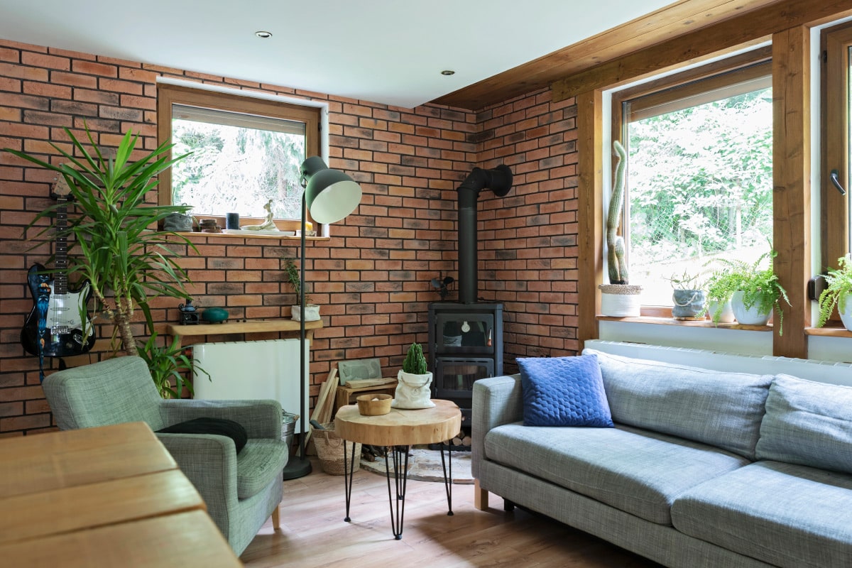 Tehlová pohľadová stena